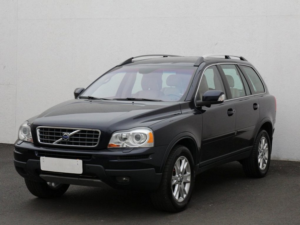 Volvo XC90 2.4 D  4X4 7míst
