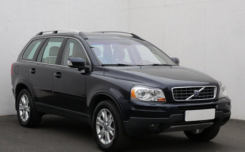 Volvo XC90 2.4 D  4X4 7míst