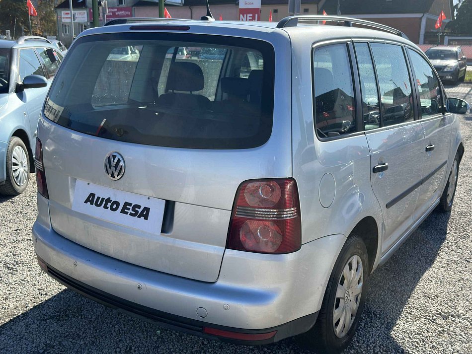 Volkswagen Touran 1.9TDi 