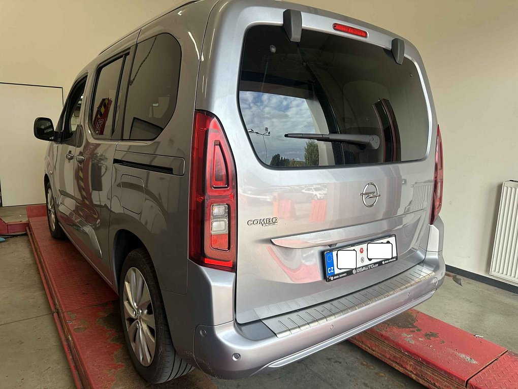 Opel Combo 1.5CDTi 