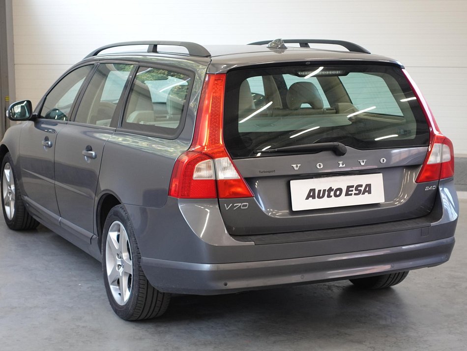 Volvo V70 2.4D 