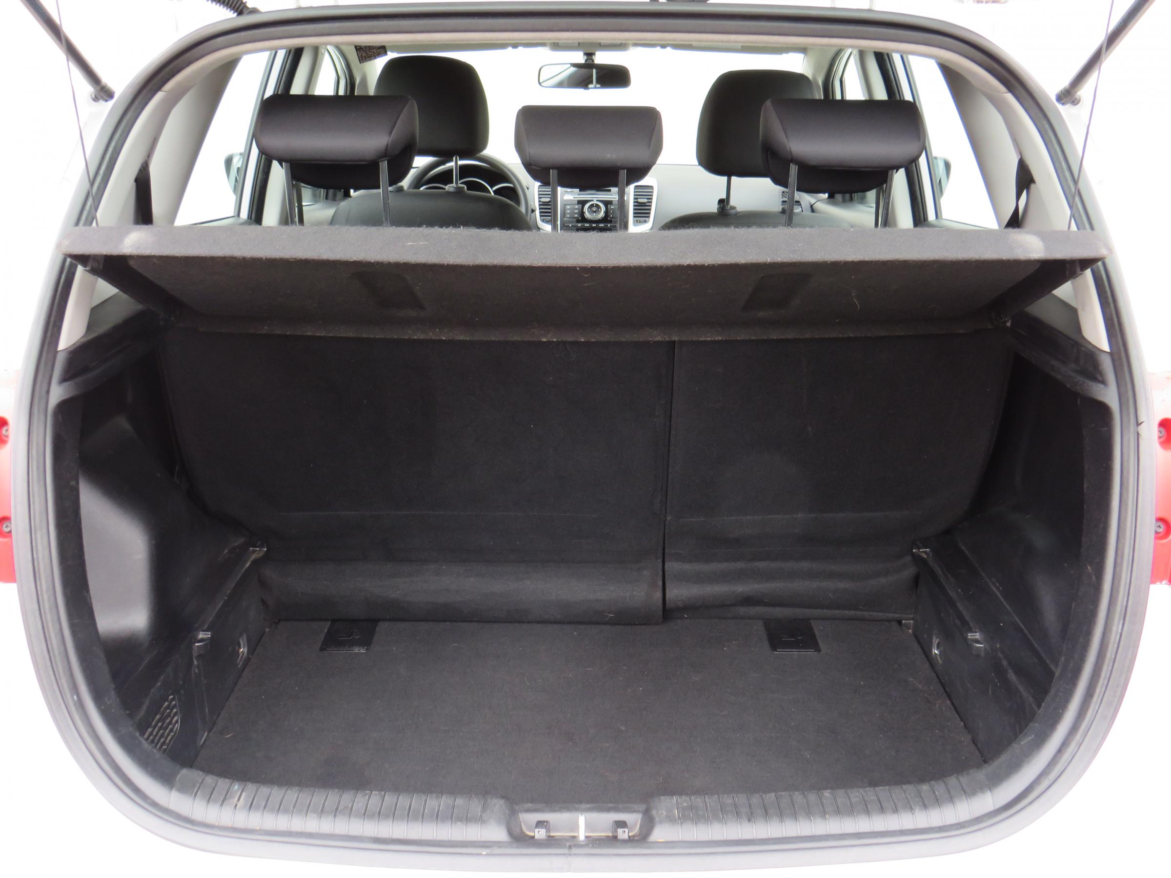 Kia Venga, 2010 - pohled č. 7