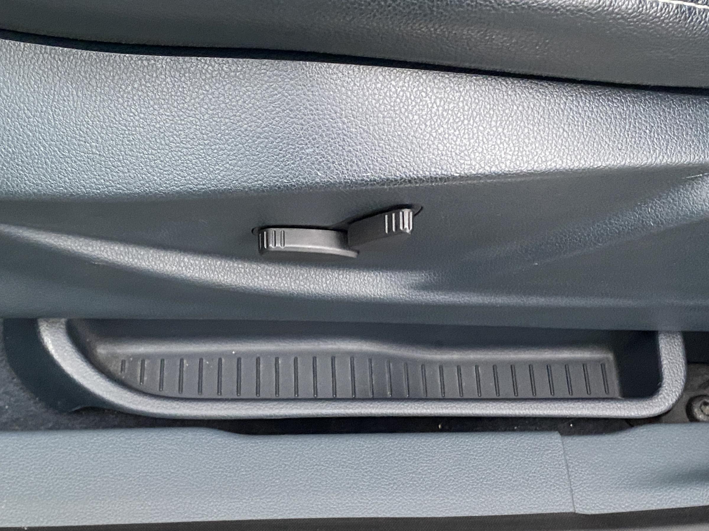 Ford C-MAX, 2014 - pohled č. 12