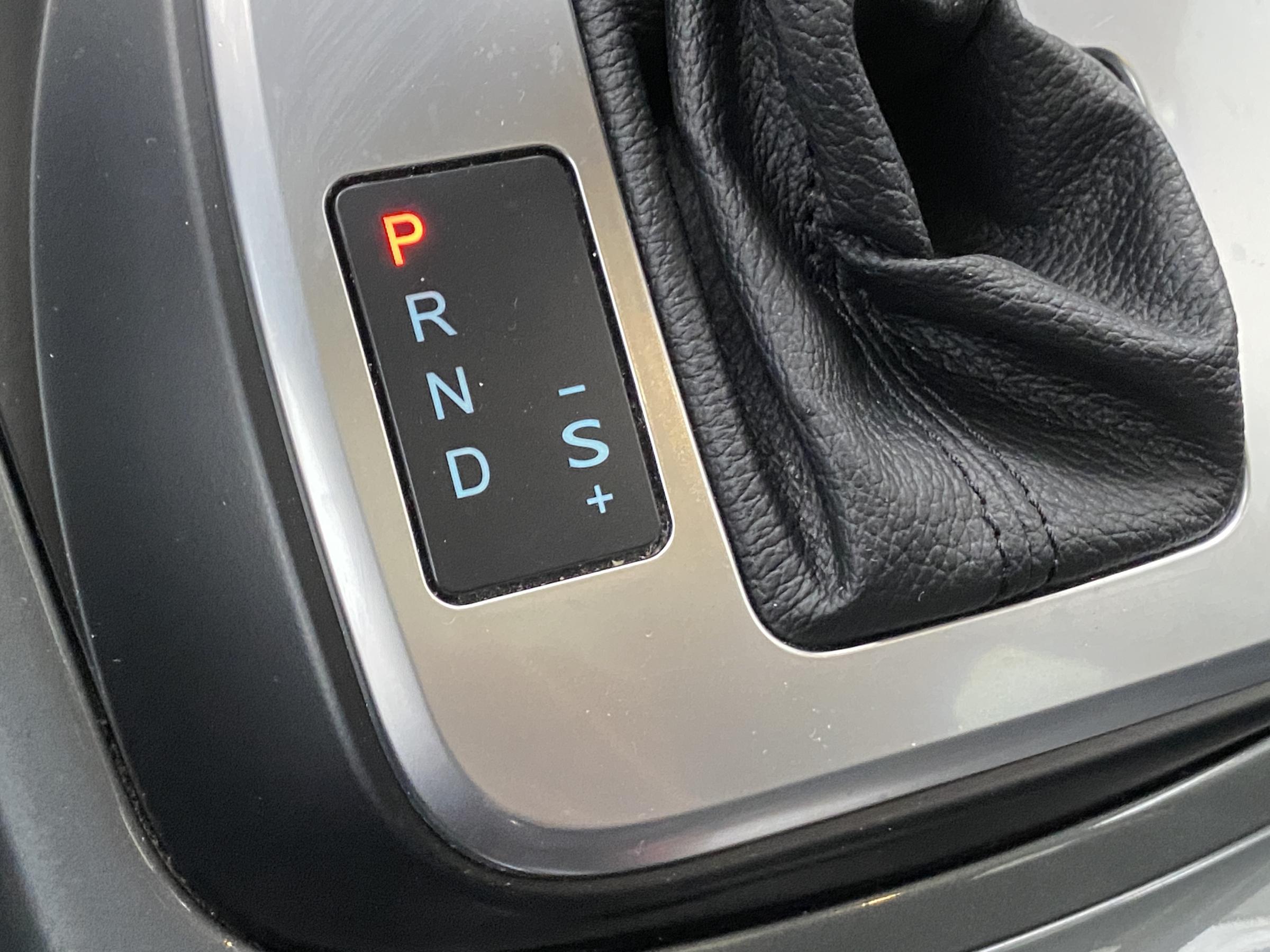 Ford C-MAX, 2014 - pohled č. 15