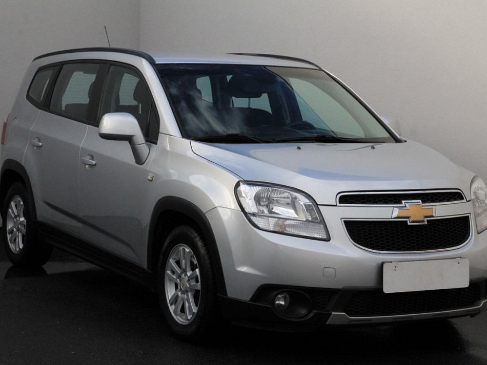 Chevrolet Orlando 1.8 i + LPG 