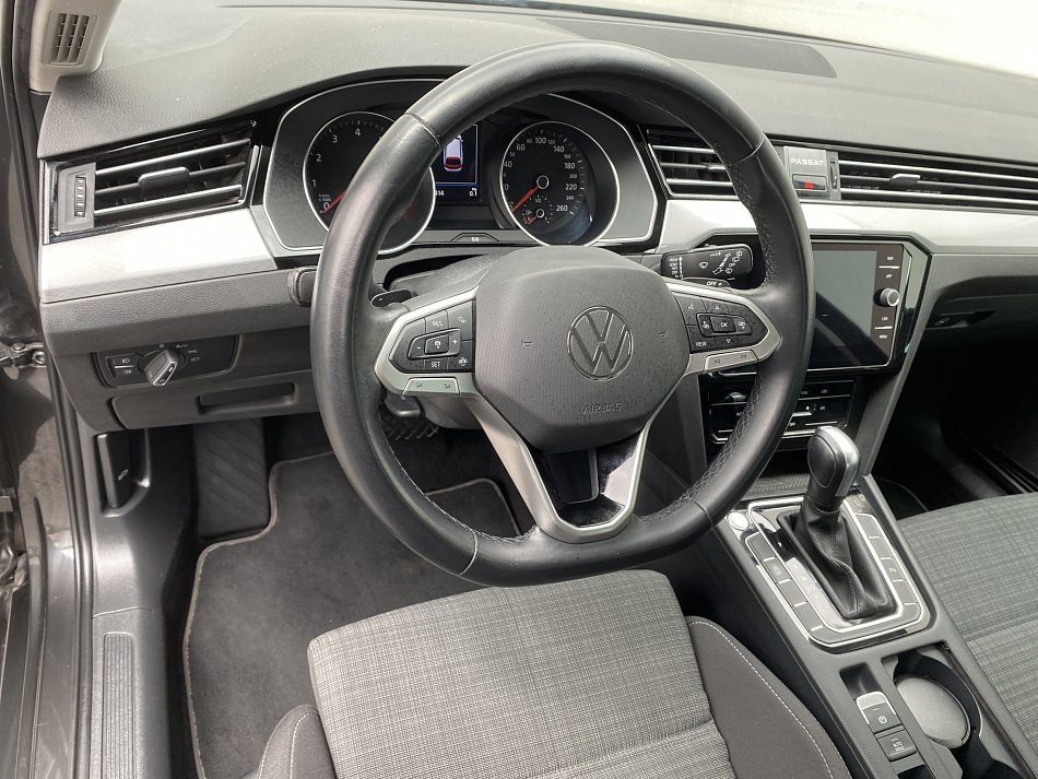 Volkswagen Passat 1.5 TSi 