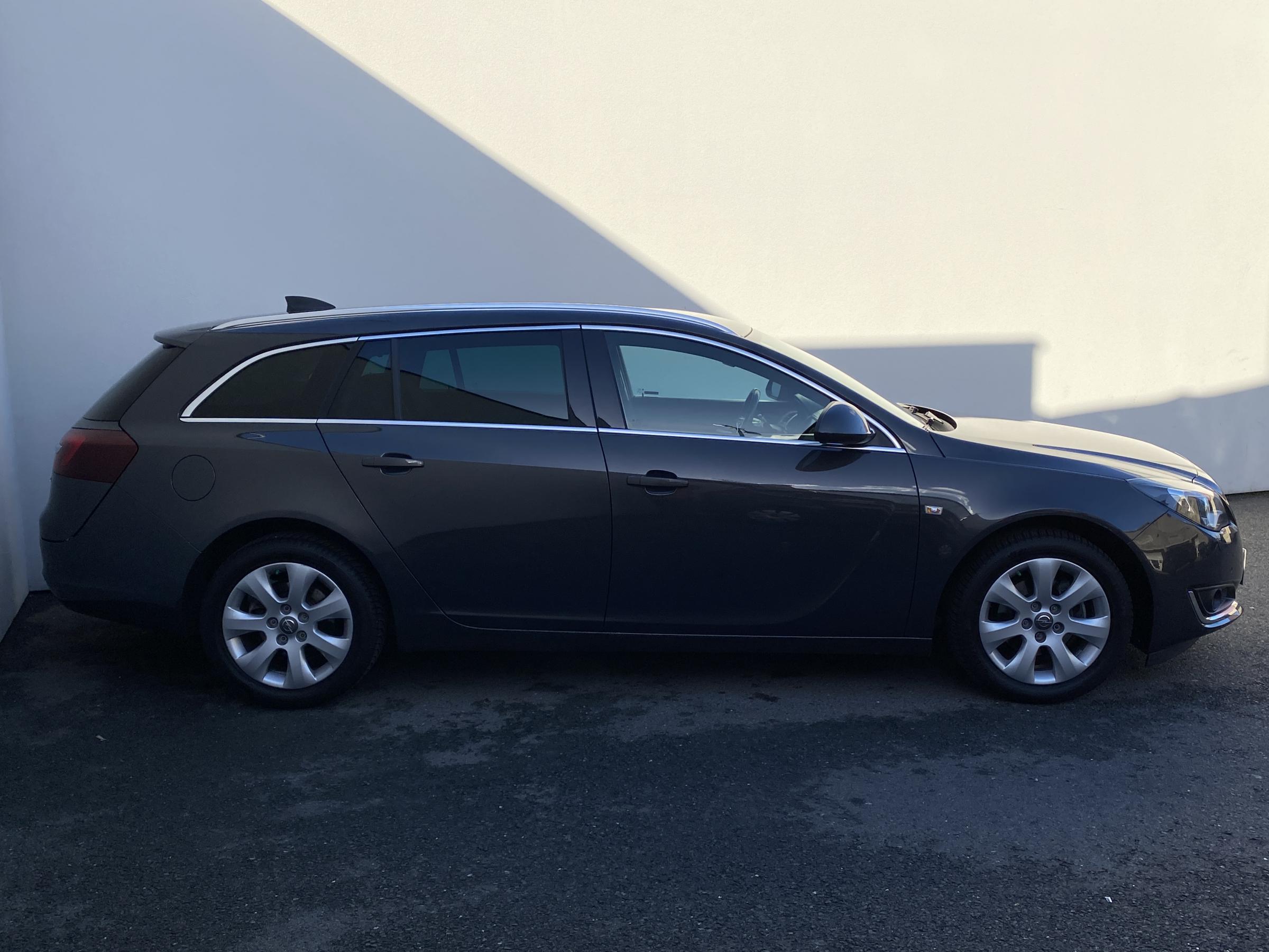 Opel Insignia, 2016 - pohled č. 4