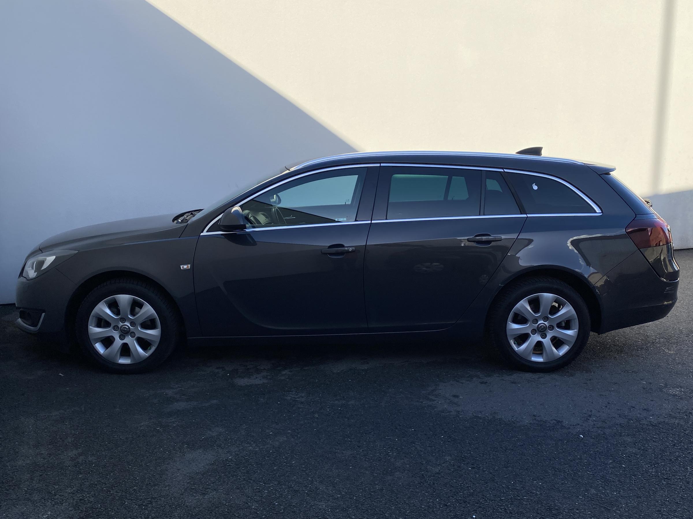 Opel Insignia, 2016 - pohled č. 8