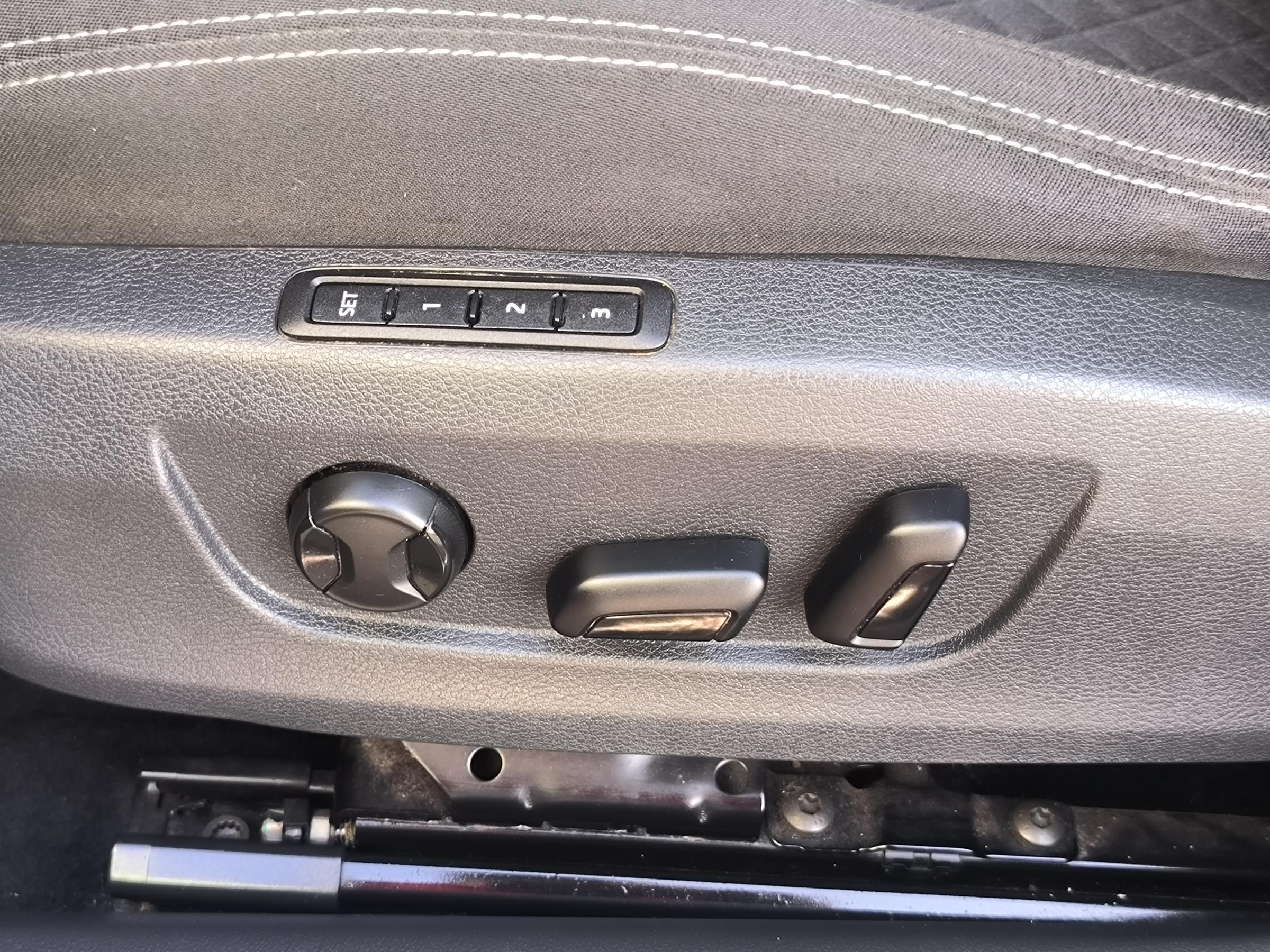 Škoda Superb III, 2016 - pohled č. 11