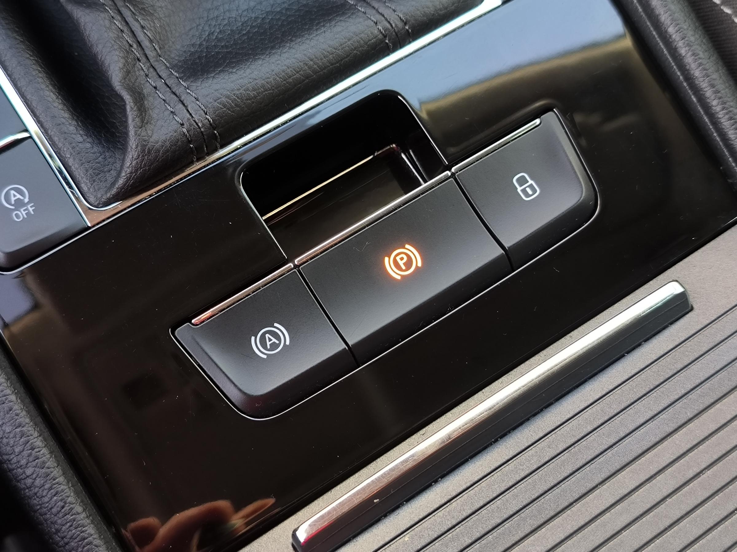 Škoda Superb III, 2016 - pohled č. 18