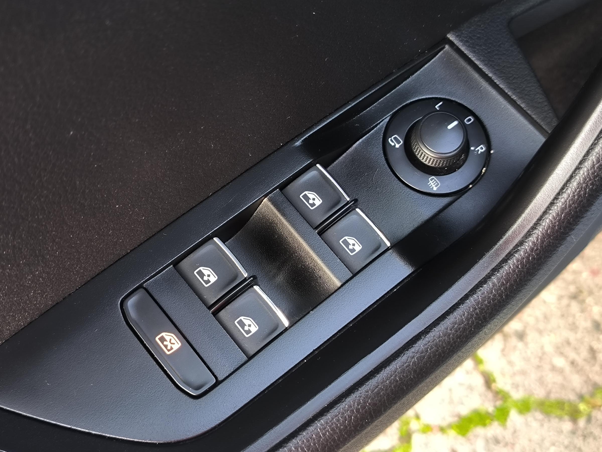 Škoda Superb III, 2016 - pohled č. 22