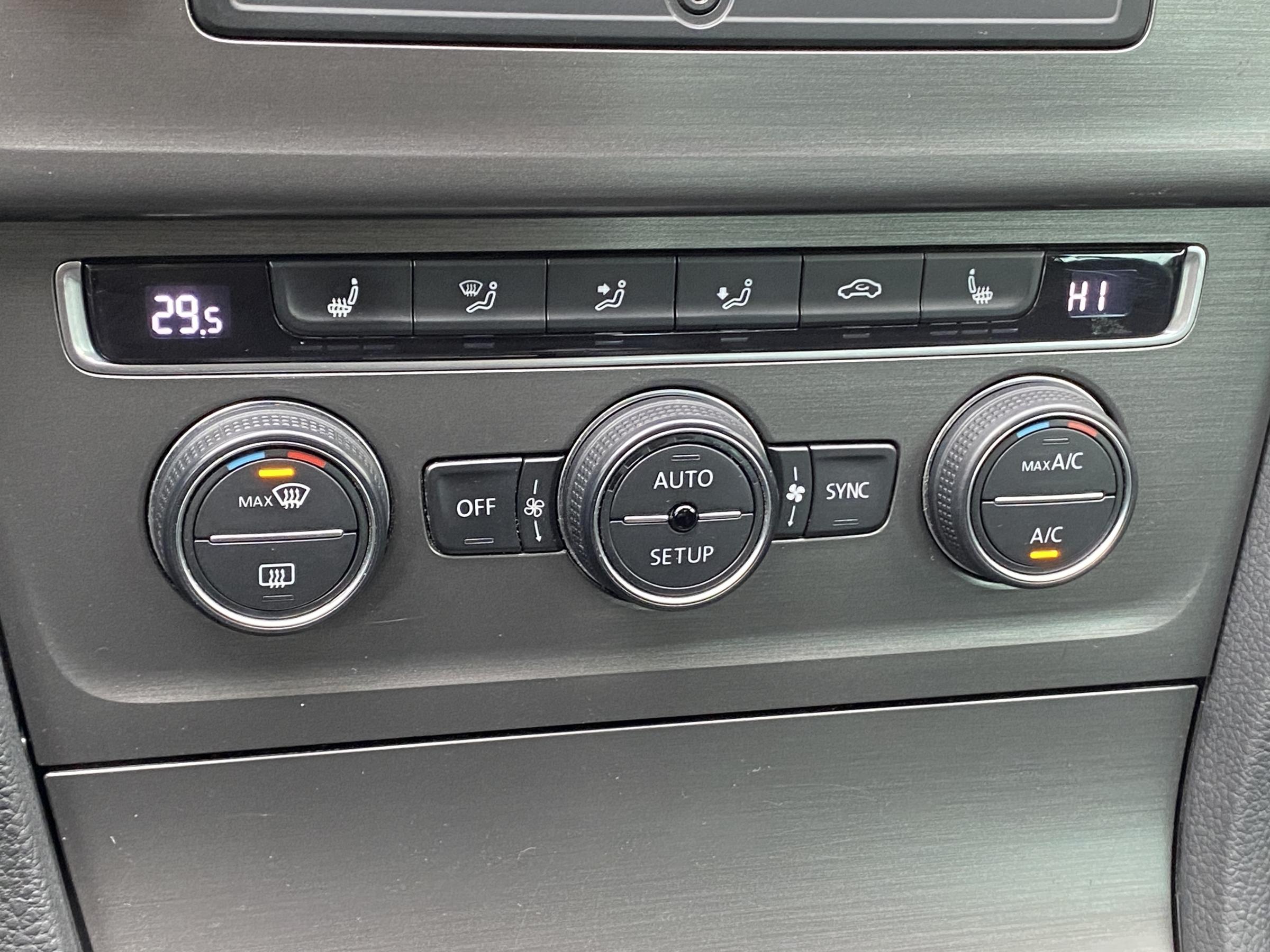 Volkswagen Golf, 2013 - pohled č. 14