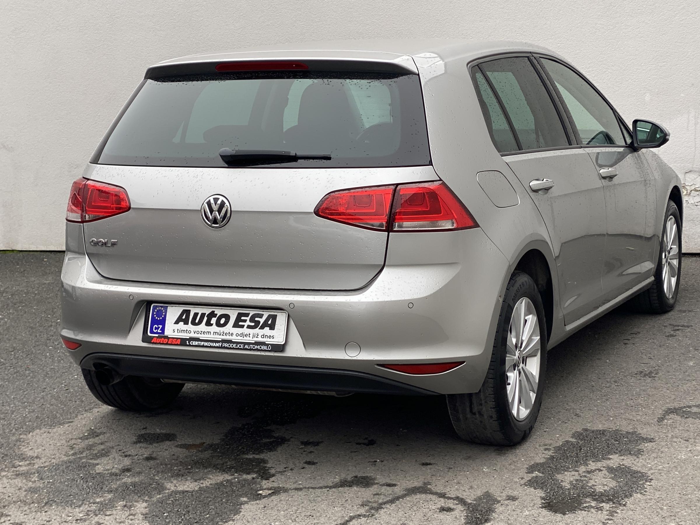 Volkswagen Golf, 2013 - pohled č. 4