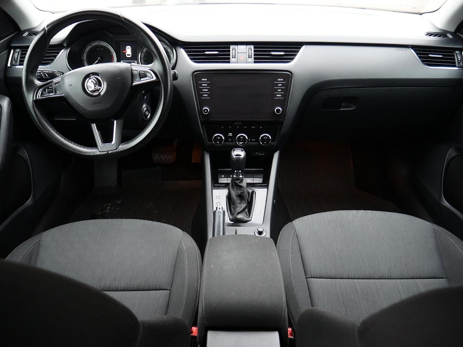 Škoda Octavia III DHF 