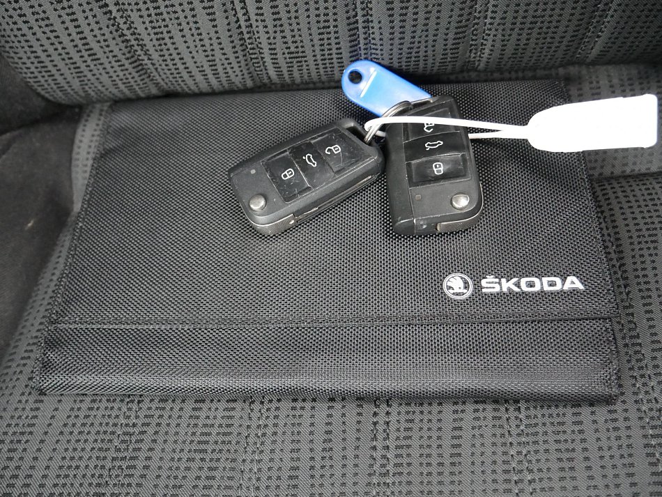 Škoda Octavia III DHF 