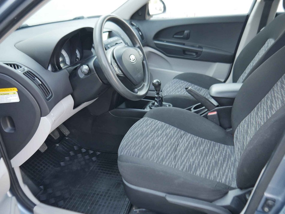 Kia Ceed 1.4CVVT 