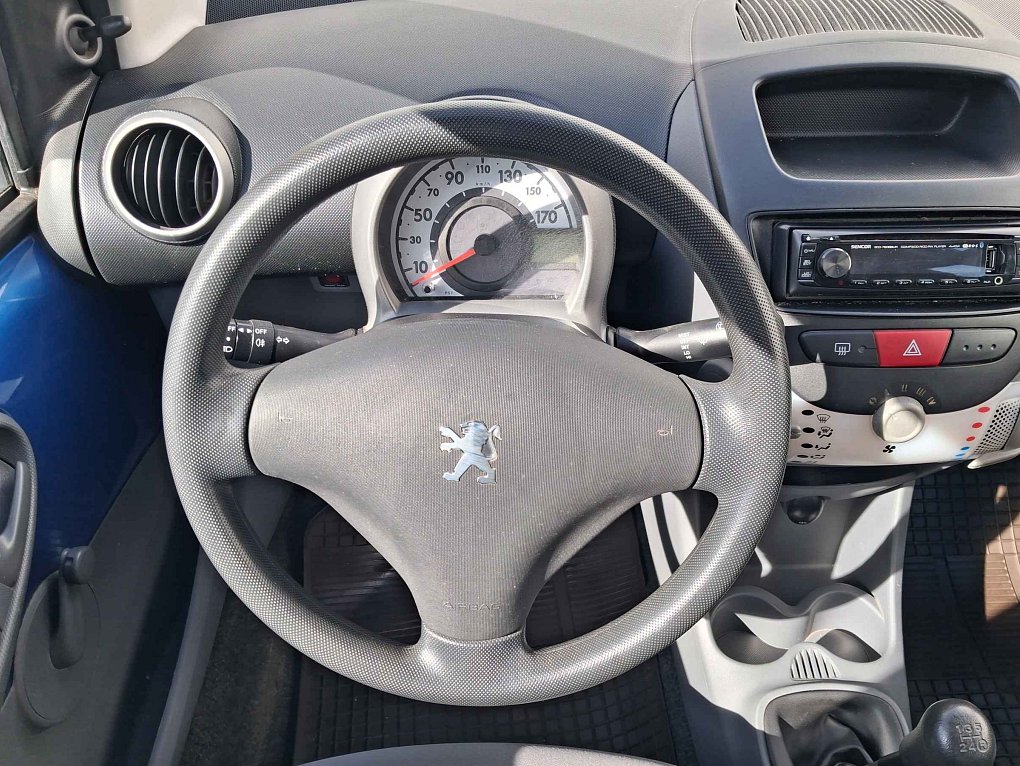 Peugeot 107 1.0i 