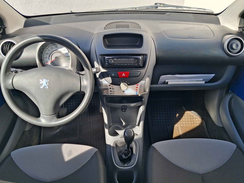 Peugeot 107 1.0i 