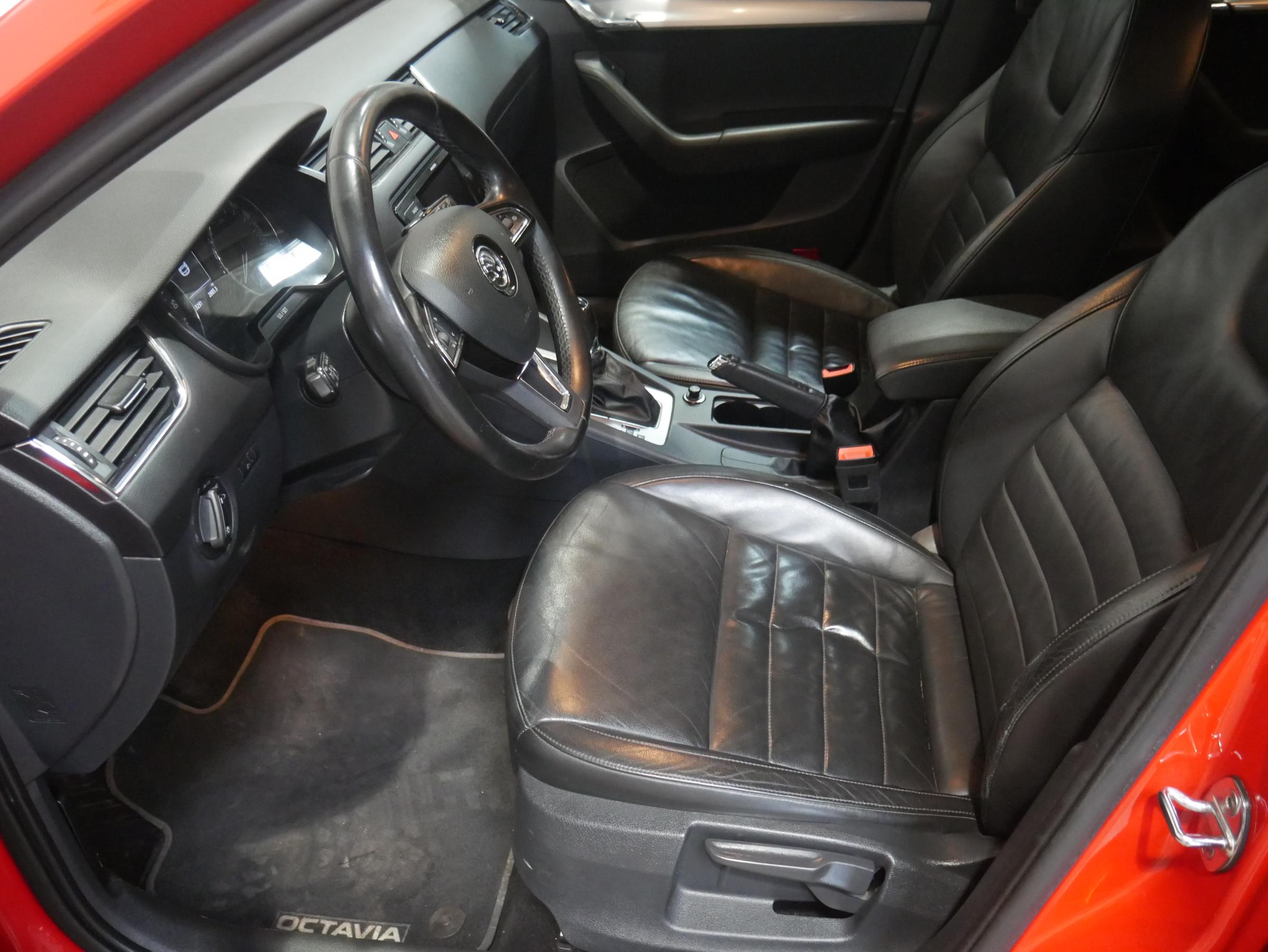 Škoda Octavia III, 2013 - pohled č. 10