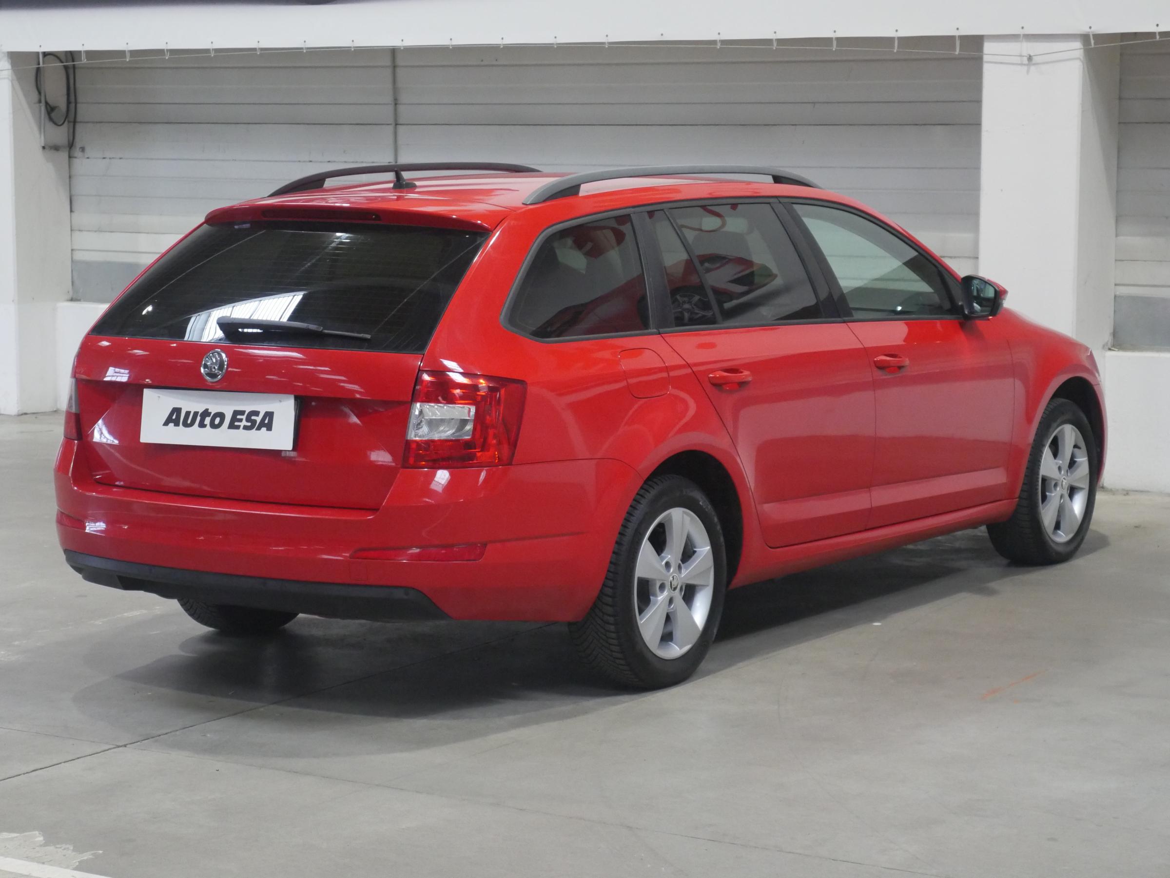 Škoda Octavia III, 2013 - pohled č. 4