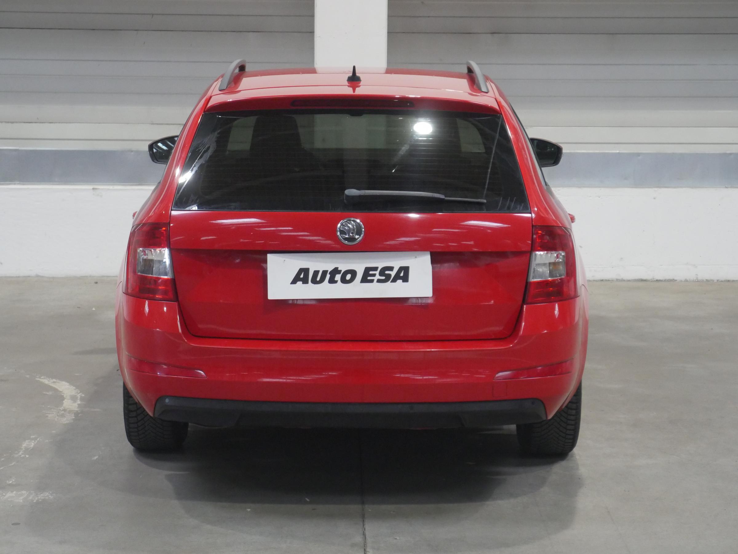 Škoda Octavia III, 2013 - pohled č. 5