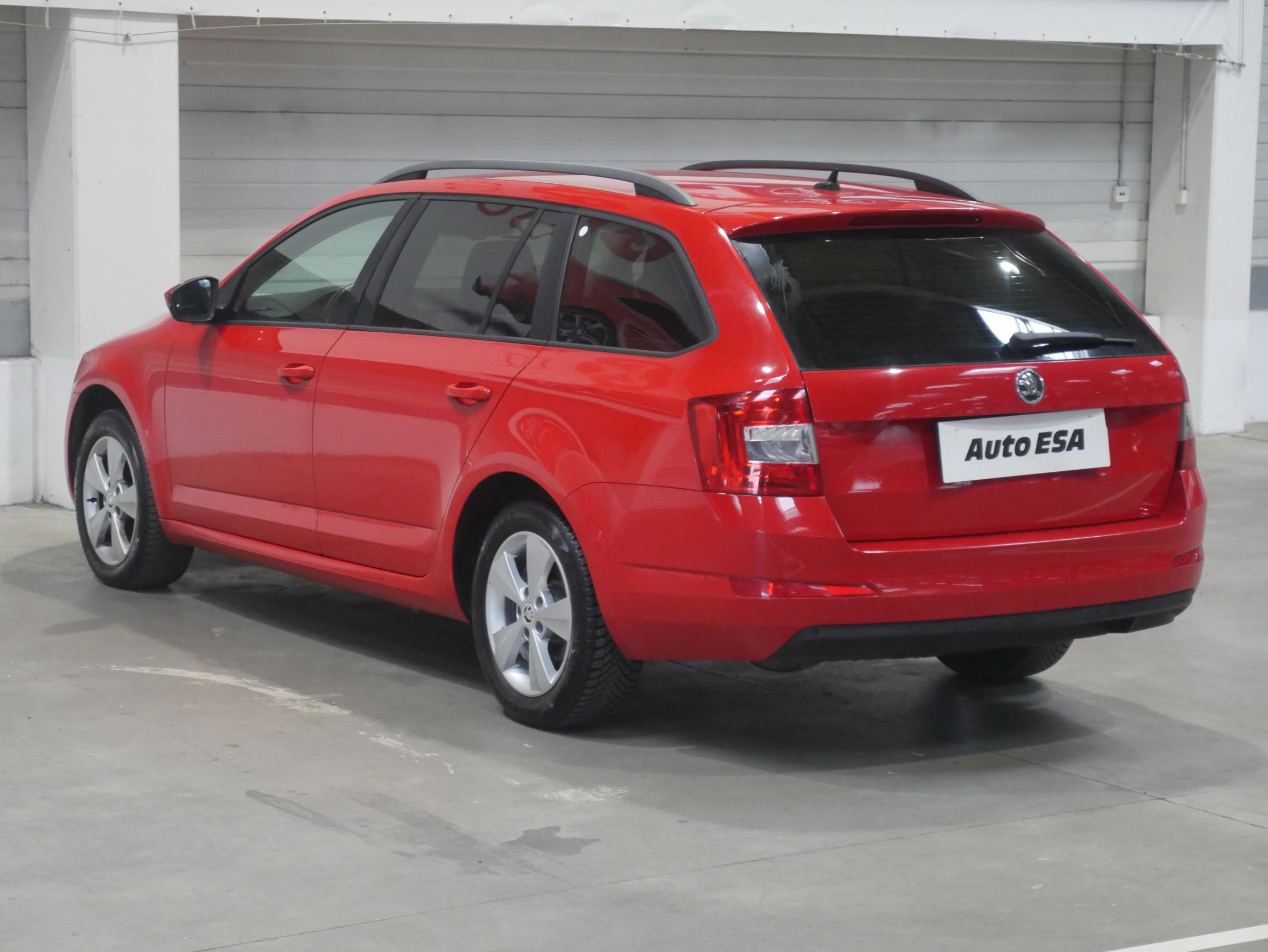 Škoda Octavia III, 2013 - pohled č. 6
