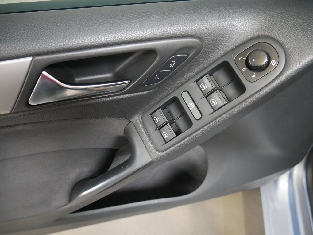 Volkswagen Golf 1.4i 