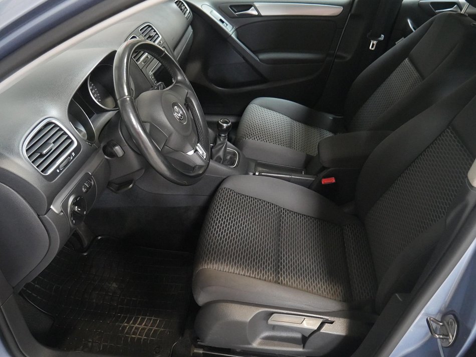 Volkswagen Golf 1.4i 