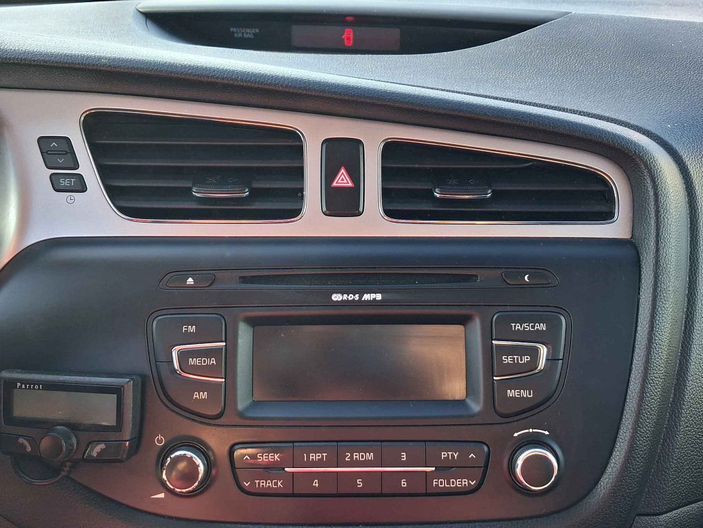 Kia Ceed 1.6GDi 