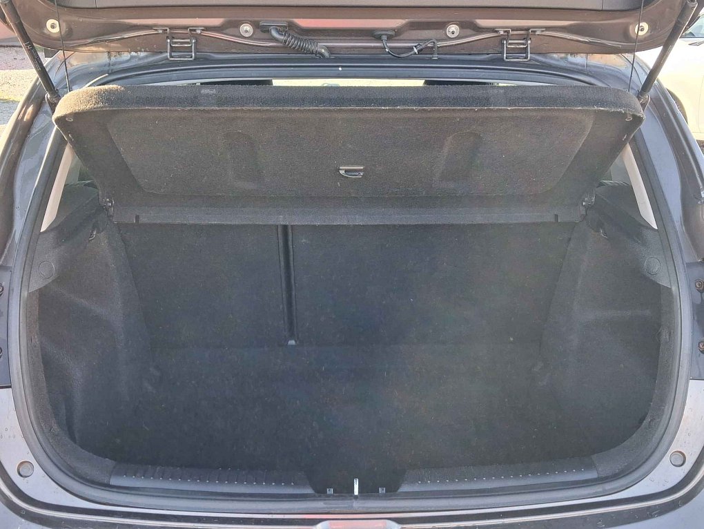 Kia Ceed 1.6GDi 