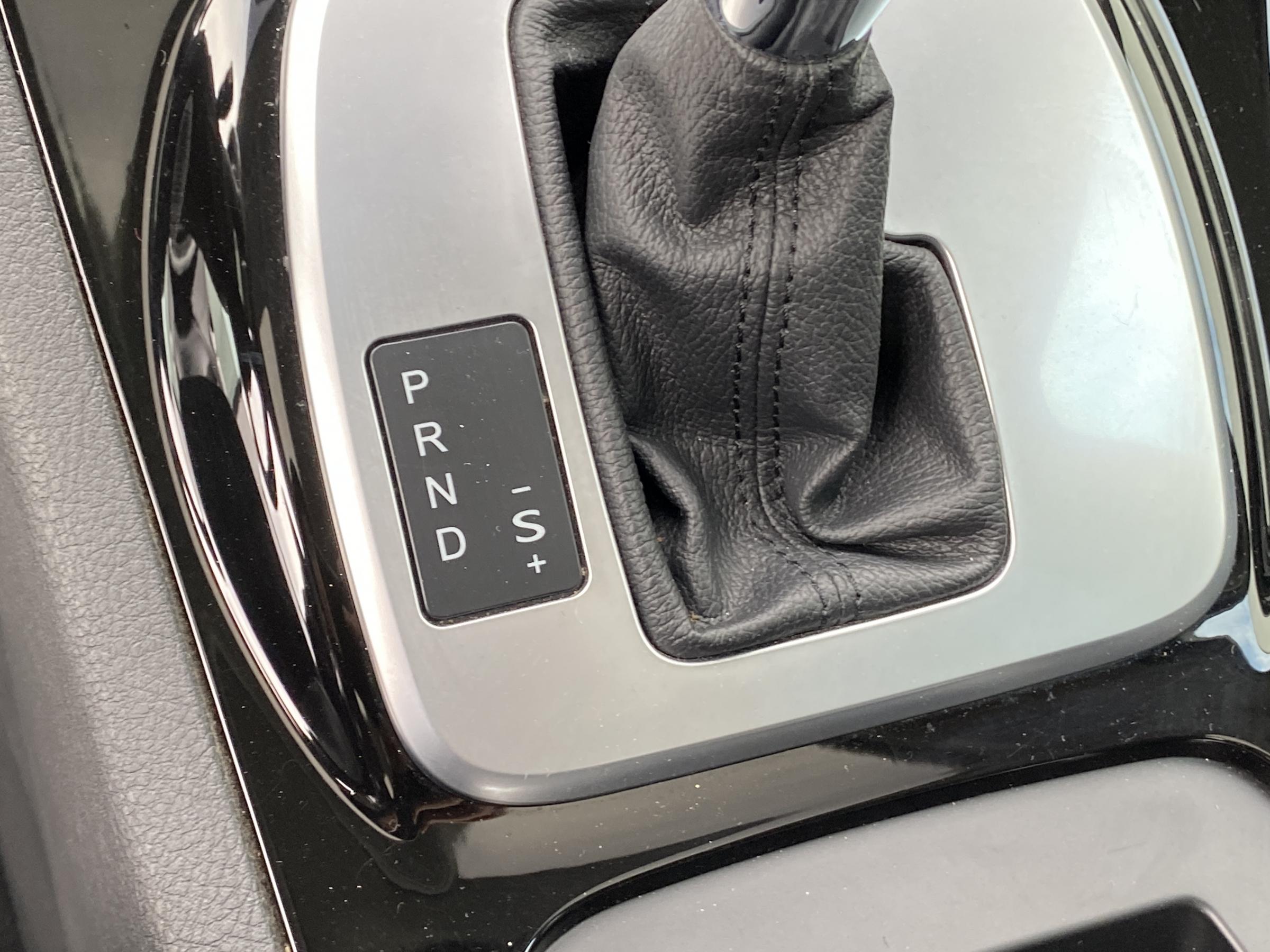 Ford Galaxy, 2014 - pohled č. 16