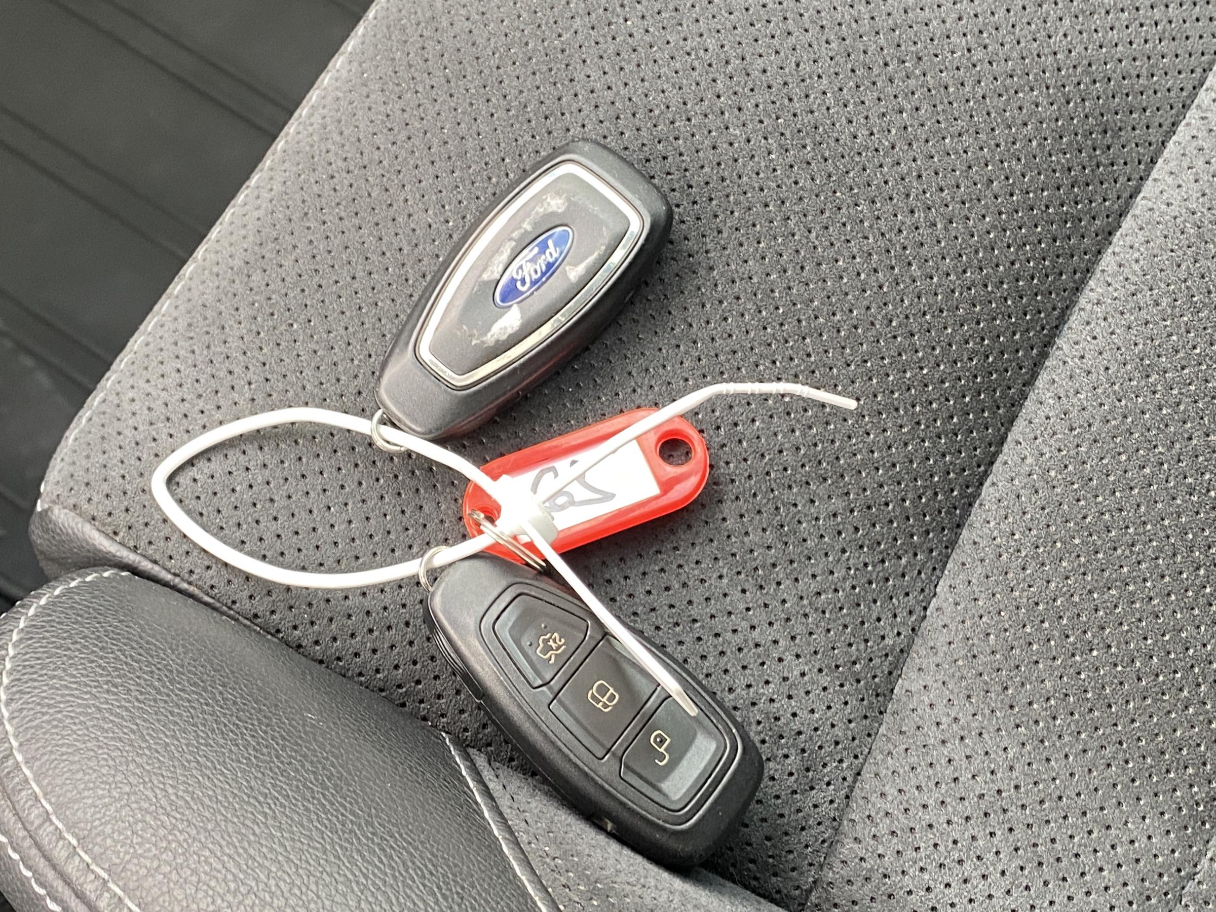 Ford Galaxy, 2014 - pohled č. 21