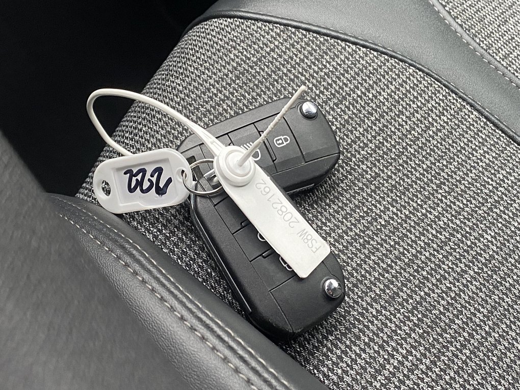 Peugeot 3008 1.2PT Allure