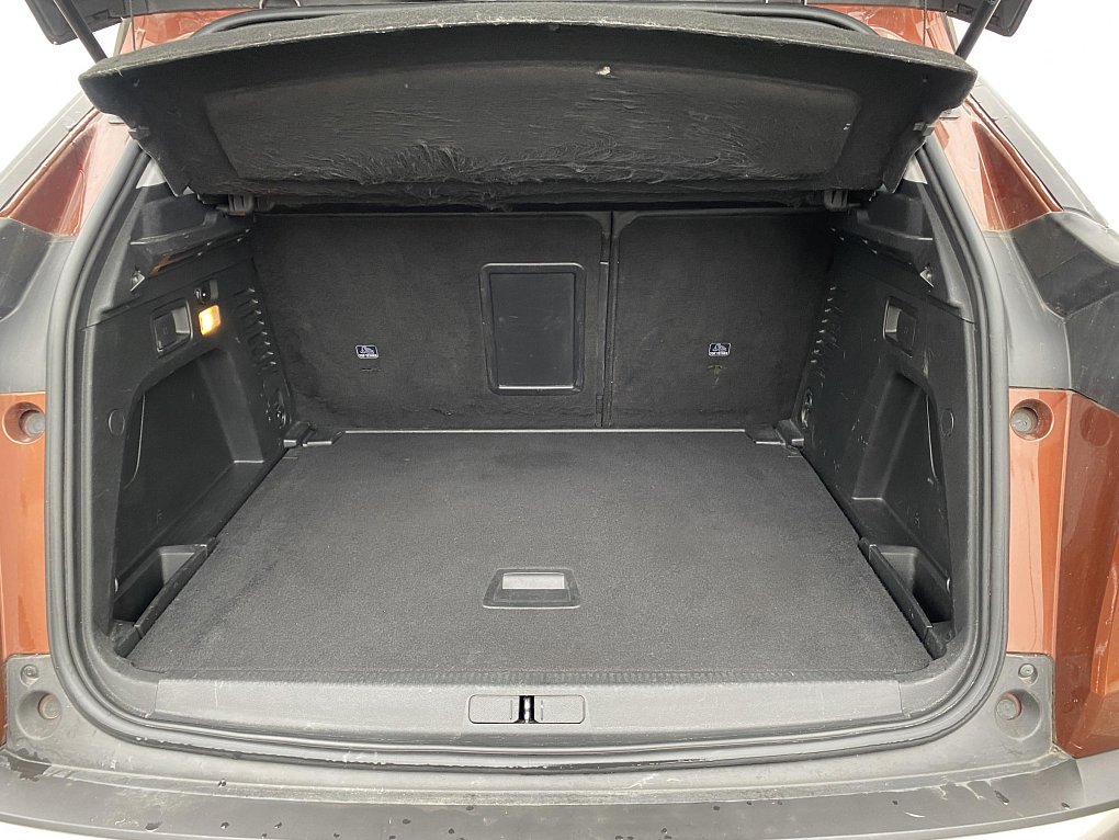 Peugeot 3008 1.2PT Allure