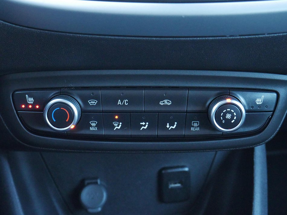 Opel Crossland X 1.2T 