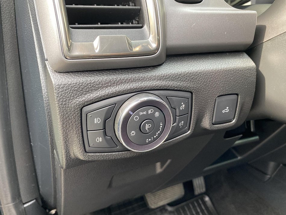 Ford Ranger 2.0 TDCi Limited 4x4