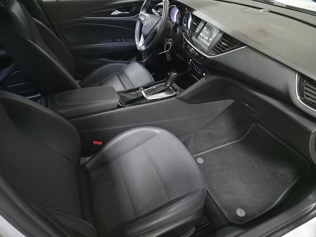 Opel Insignia 2.0 CDTi 