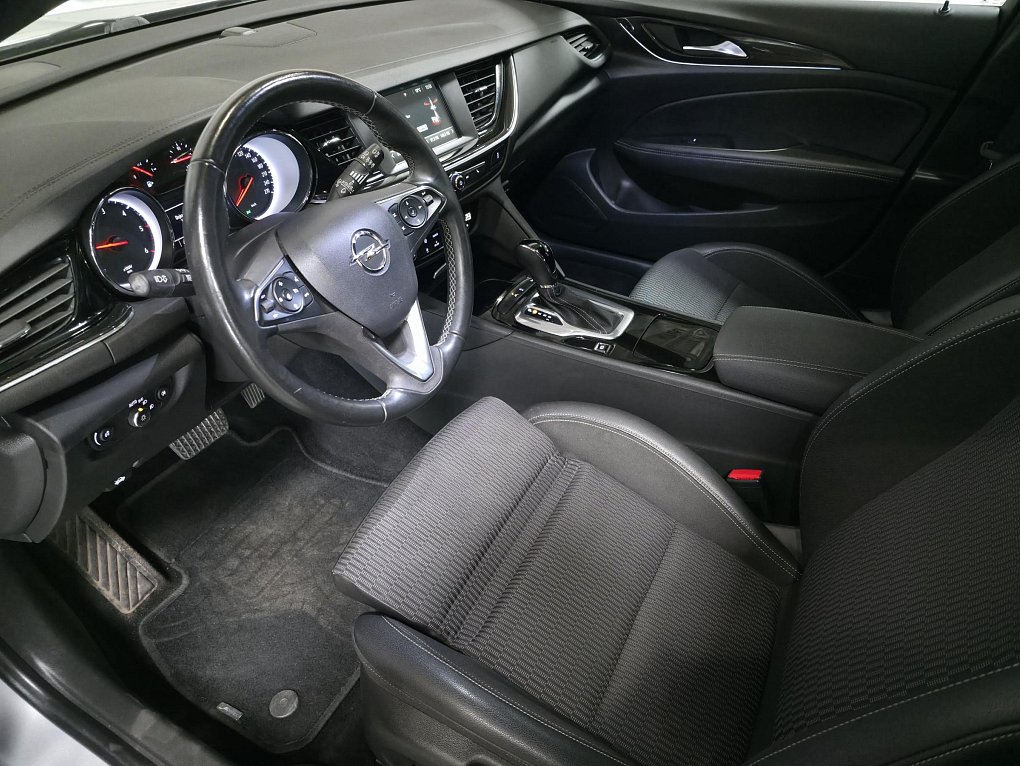 Opel Insignia 2.0 CDTi 