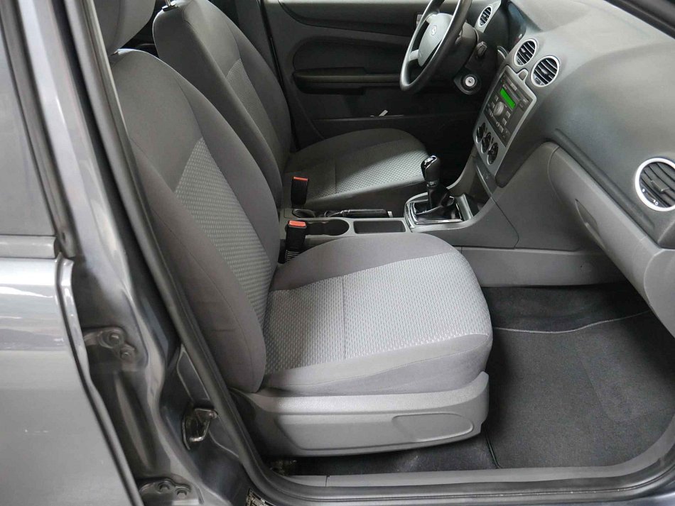 Ford Focus 1.6i 