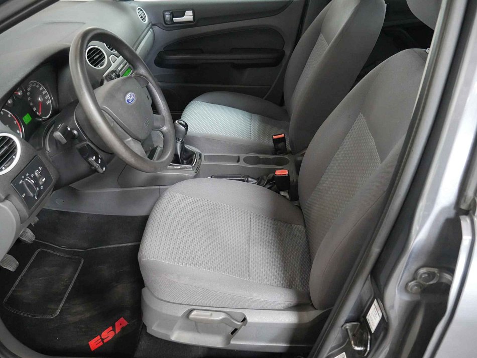 Ford Focus 1.6i 