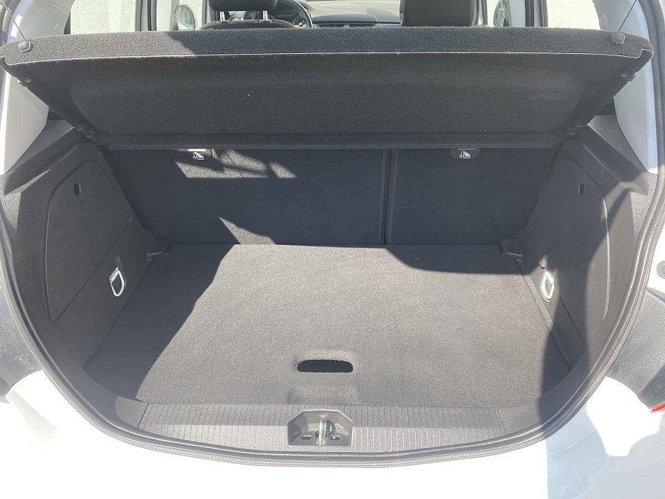 Opel Corsa 1.4 Edition 120