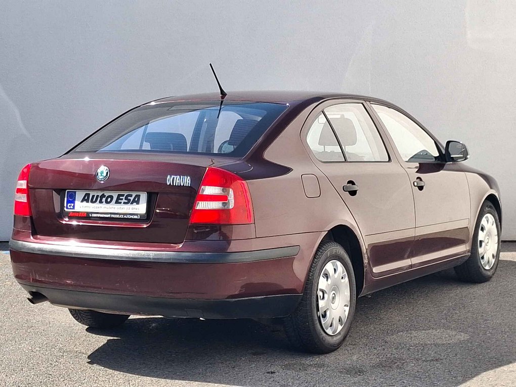 Škoda Octavia II 1.4i 16V 