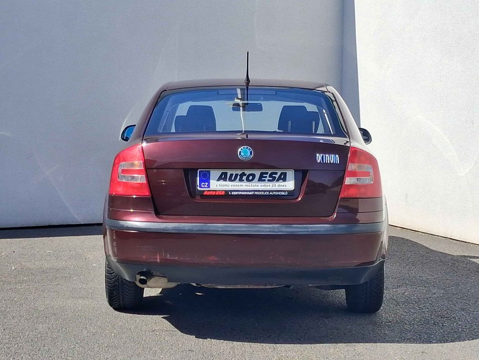 Škoda Octavia II 1.4i 16V 