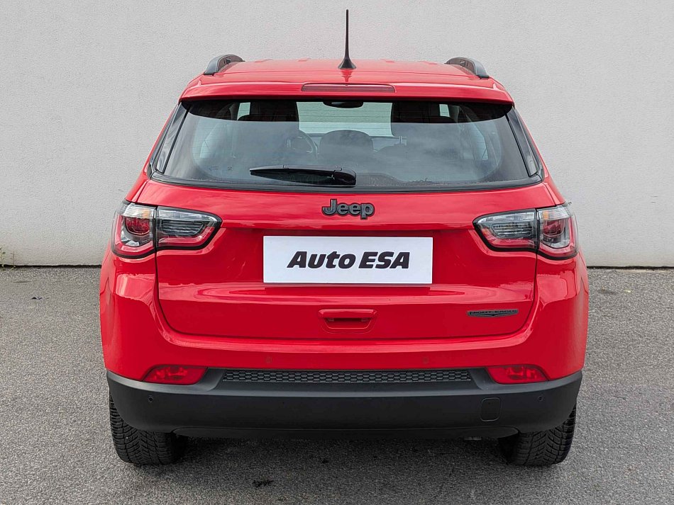 Jeep Compass 1.3 T 