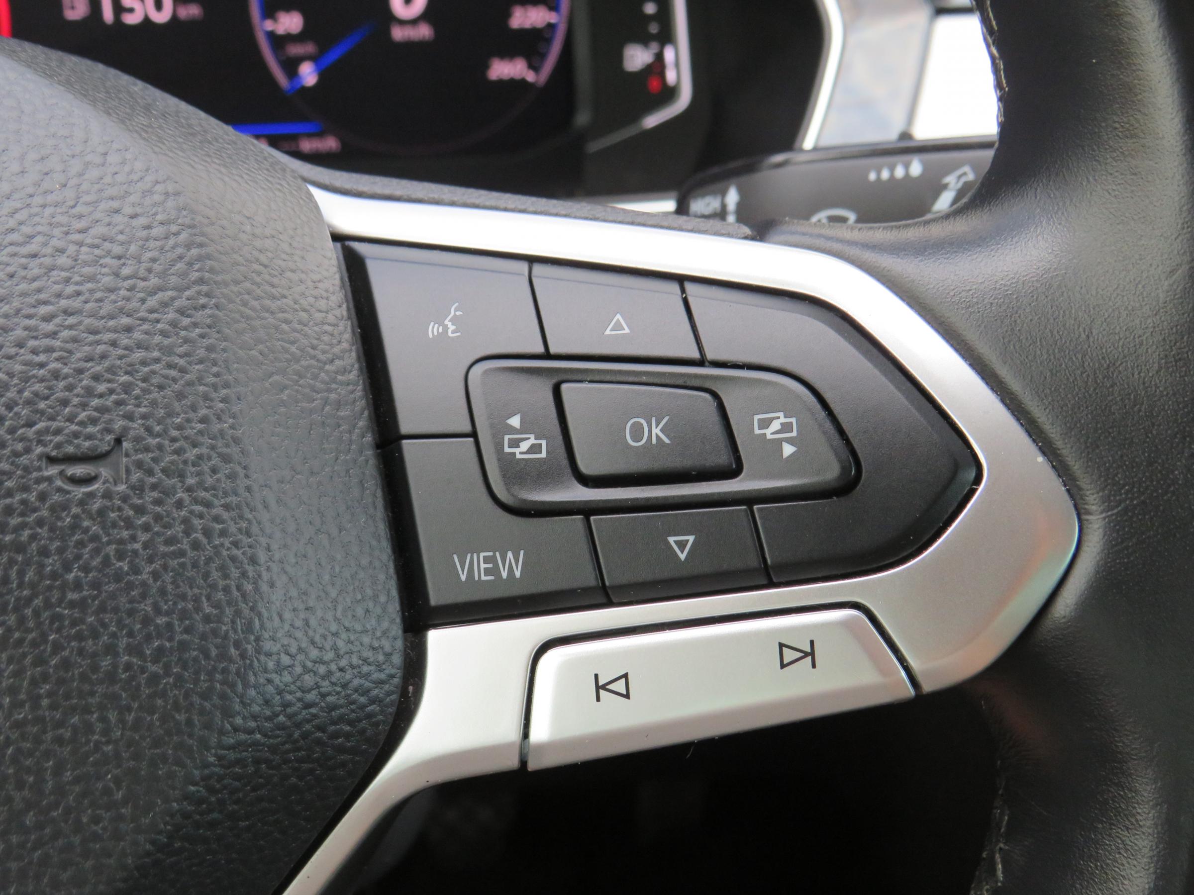 Volkswagen Passat, 2020 - pohled č. 19