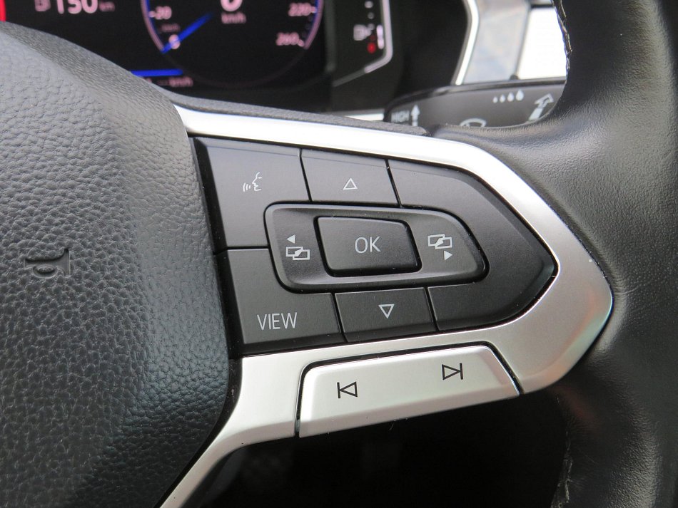 Volkswagen Passat 2.0 TDi Business