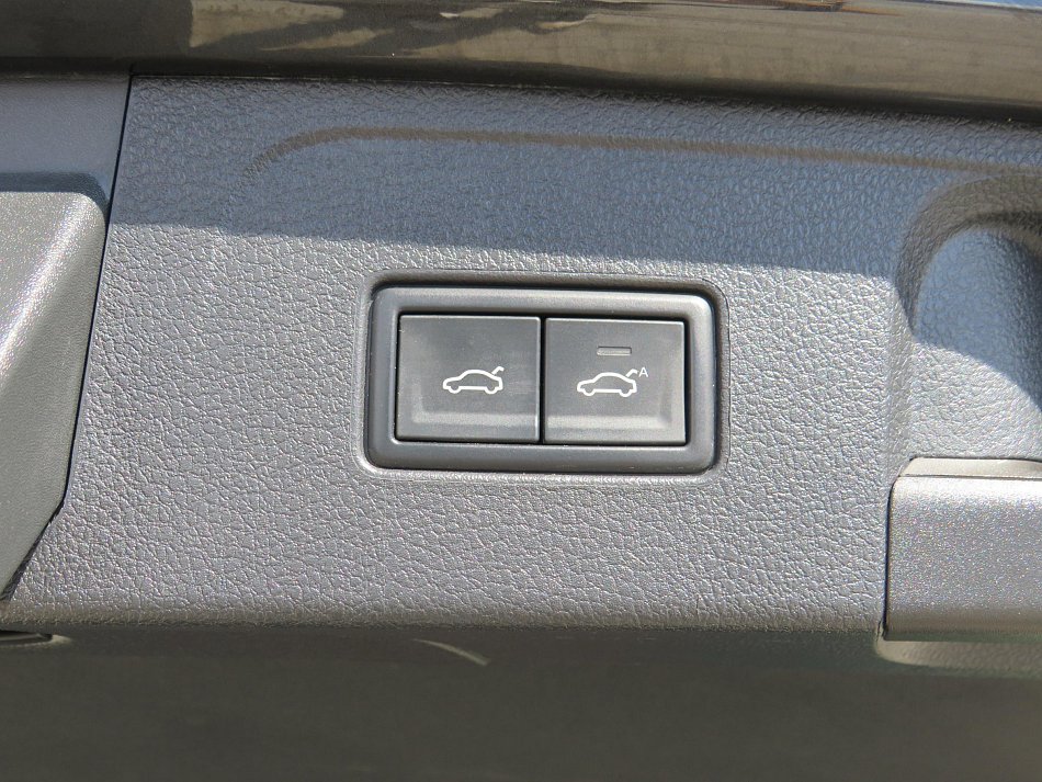 Volkswagen Passat 2.0 TDi Business