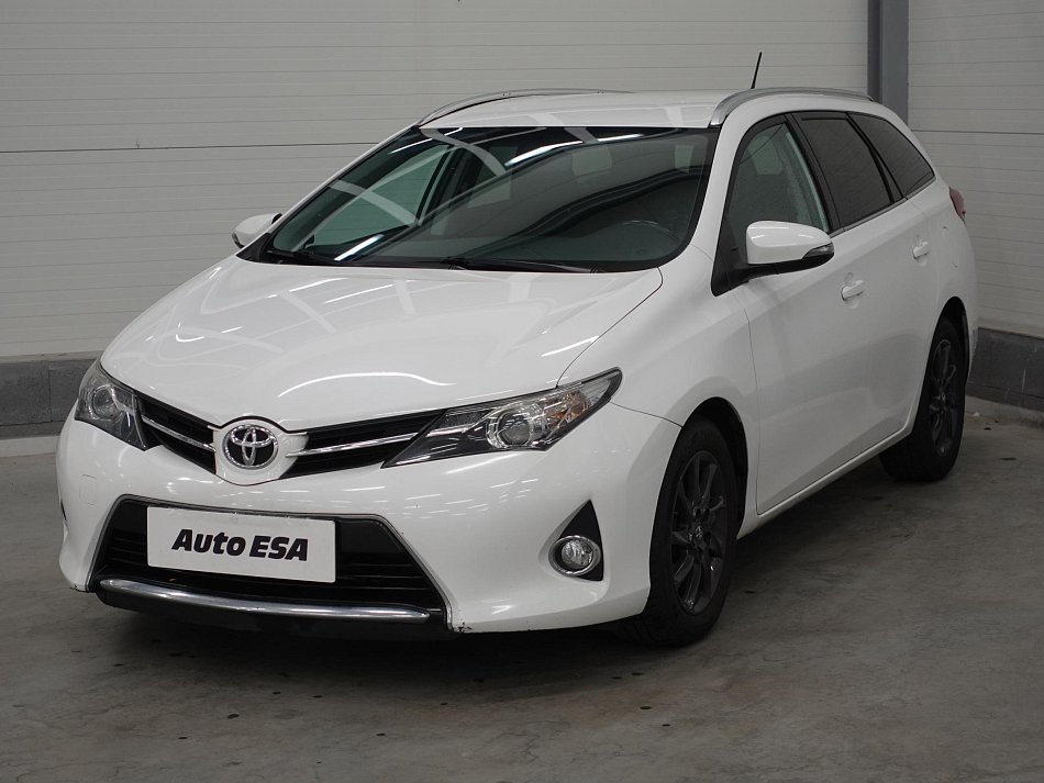 Toyota Auris 1.4D 