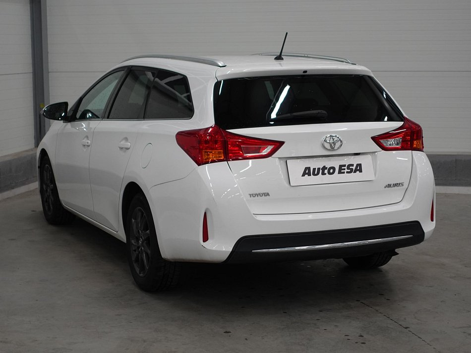 Toyota Auris 1.4D 