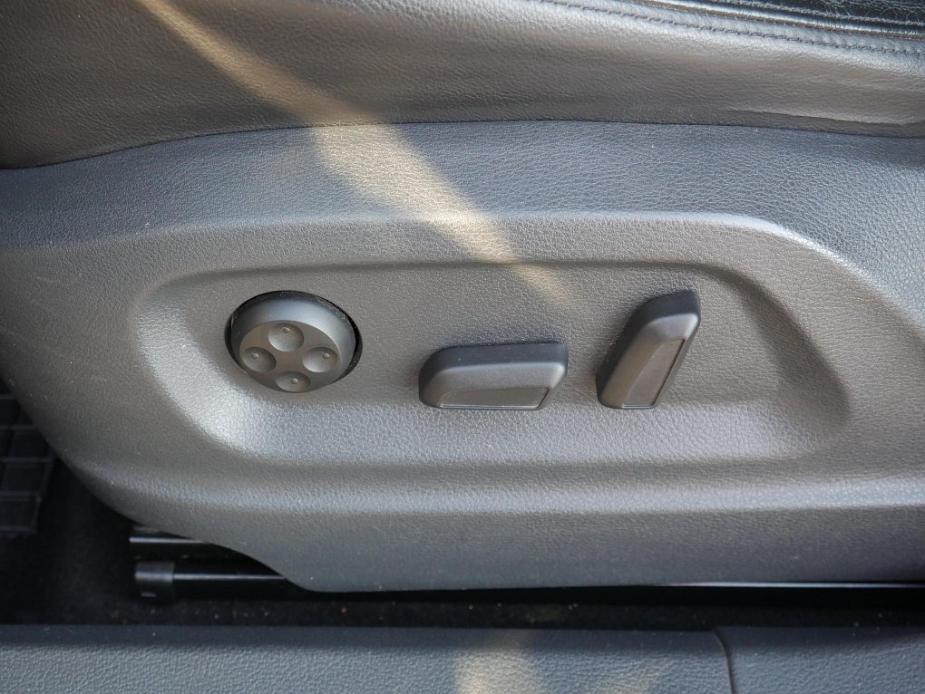 Volkswagen Tiguan 2.0 TDi  4x4